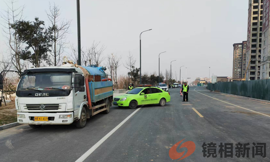 南阳市方城县交警组织开展道路交通事故现场安全防护演练 着力提升规范警务(图3)
