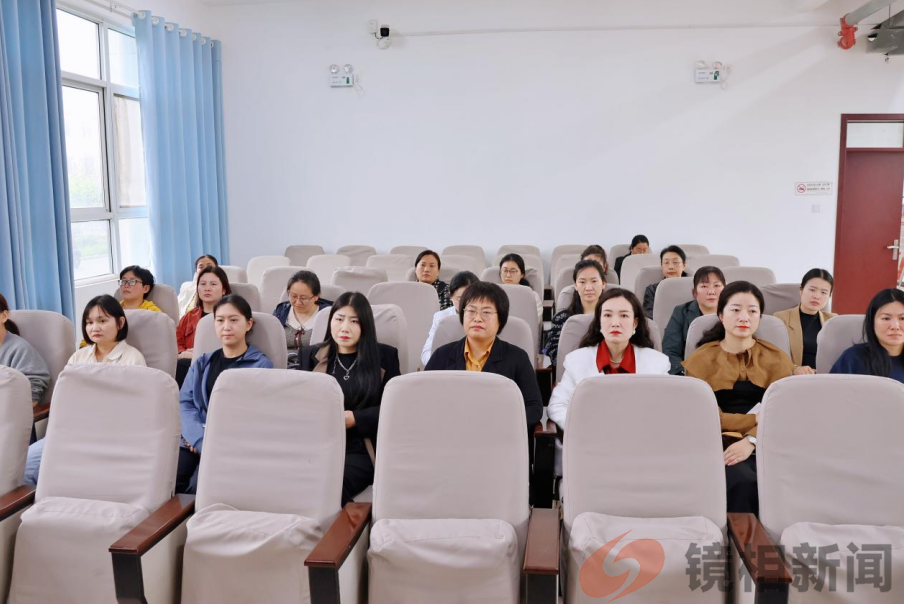 巾帼携手 与法同行 内乡县法院联合县妇联开展 “维护妇女儿童合法权益”专题开放日活动(图2) 8d804c517dbe600b582c347025ee6ba.png