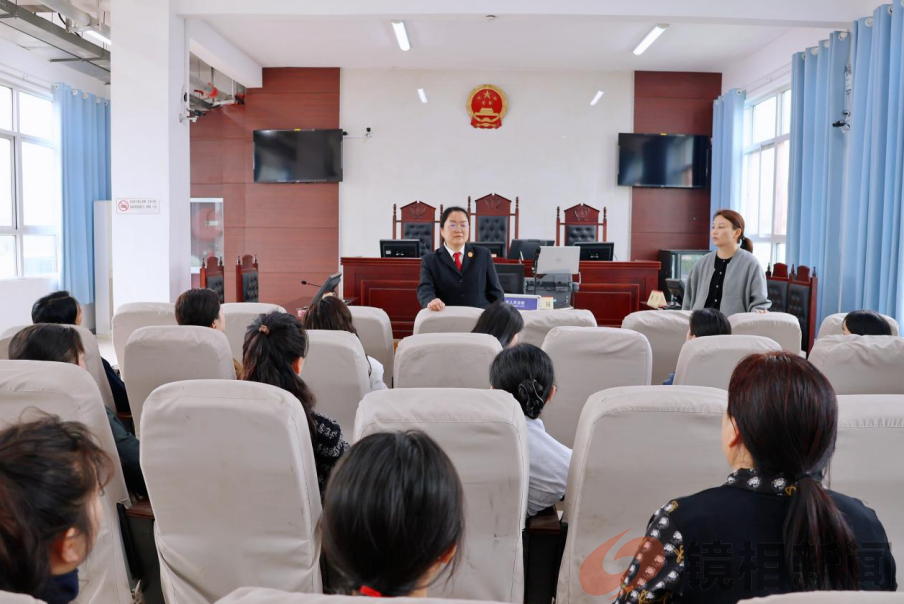 巾帼携手 与法同行 内乡县法院联合县妇联开展 “维护妇女儿童合法权益”专题开放日活动(图8) 4c5d0d251f079a1317b3e9da9818aca.png