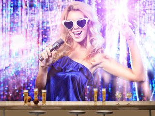 传统KTV打入冷宫,全民K歌和唱吧谁是“K歌之王”(图1) t018a4dd74158e34337